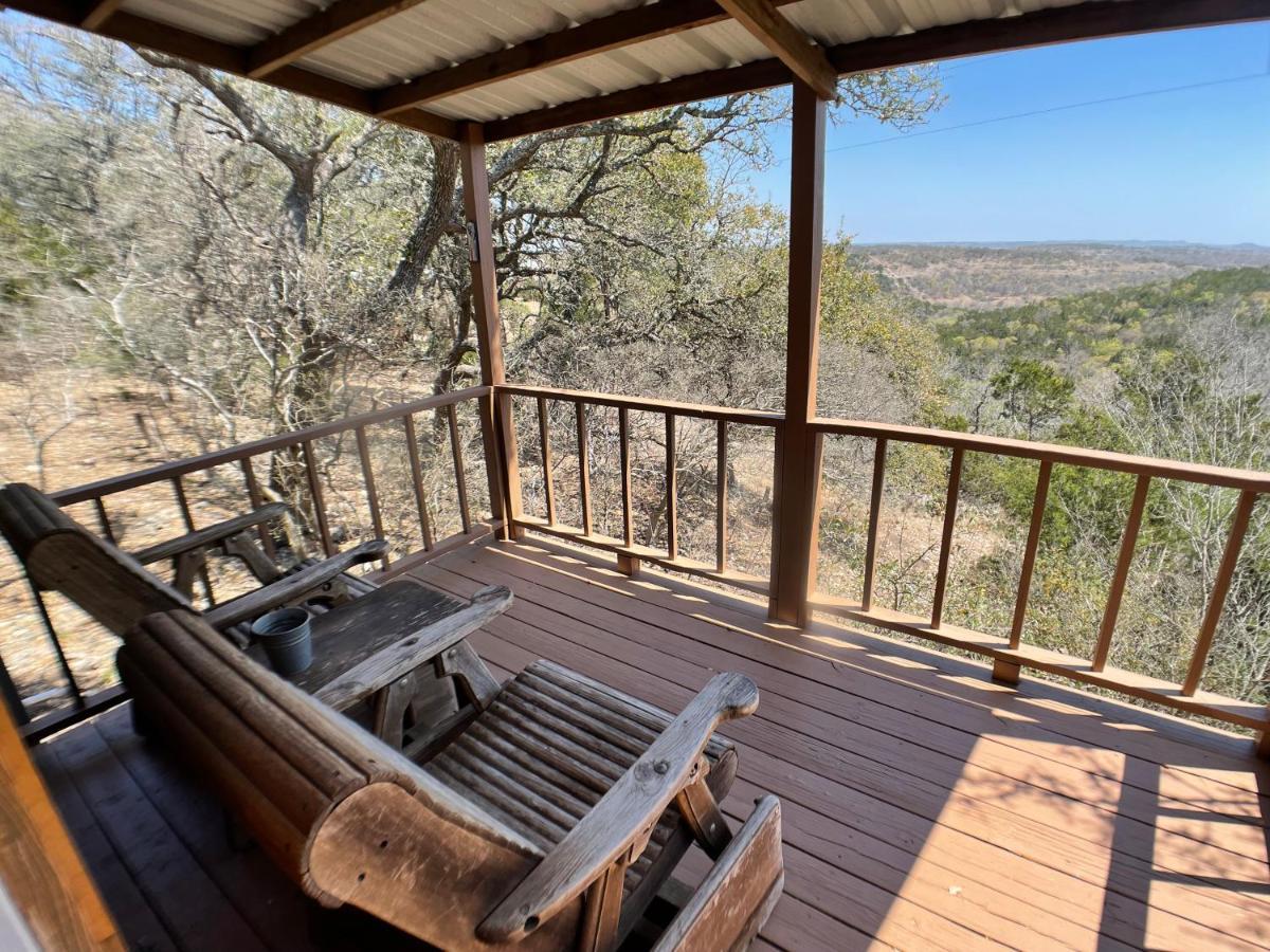 Walnut Canyon Cabins Fredericksburg Exteriör bild