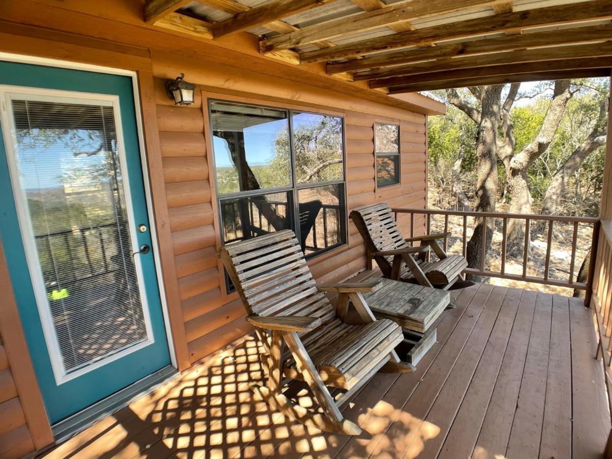 Walnut Canyon Cabins Fredericksburg Exteriör bild